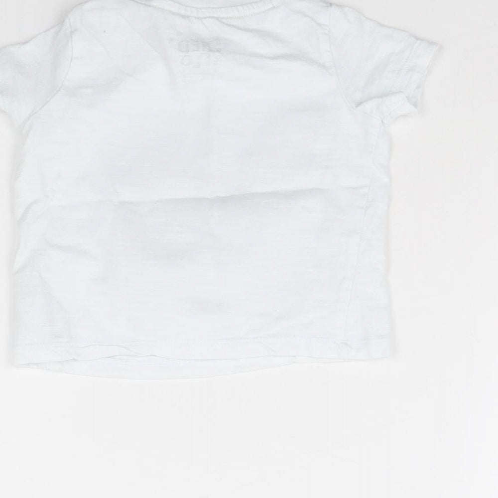 Fred & flo Baby White   Basic T-Shirt Size 3-6 Months  - beach days