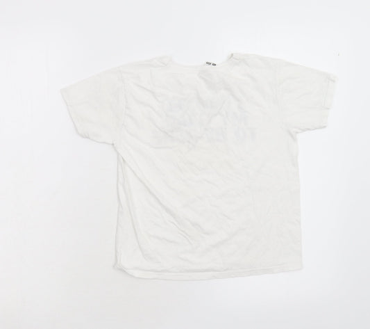 Fruit of the Loom Boys White   Basic T-Shirt Size 7-8 Years  - I Paused My Game To Be Here