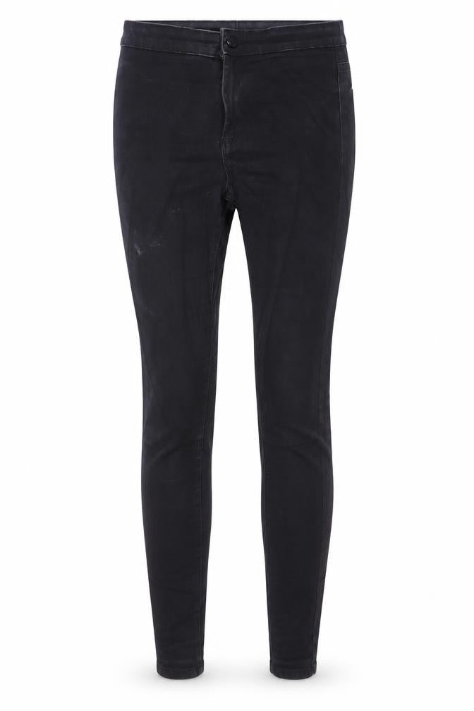 Front view of Denim & Co. women’s black skinny jeans, size UK 10, 30-inch leg