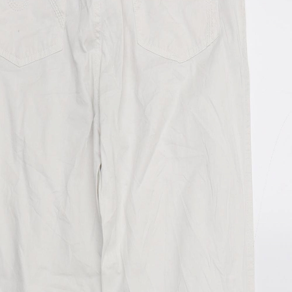 MontReal Womens White  Denim Bootcut Jeans Size 10 L24 in - SHORT LEG