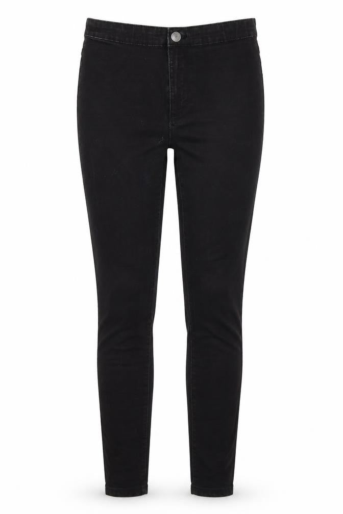 Front view of Denim Co women’s black skinny jeans, size UK 10, 26-inch leg