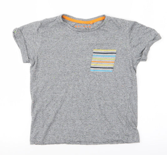 Nutmeg Boys Grey Spotted  Pullover T-Shirt Size 6-7 Years