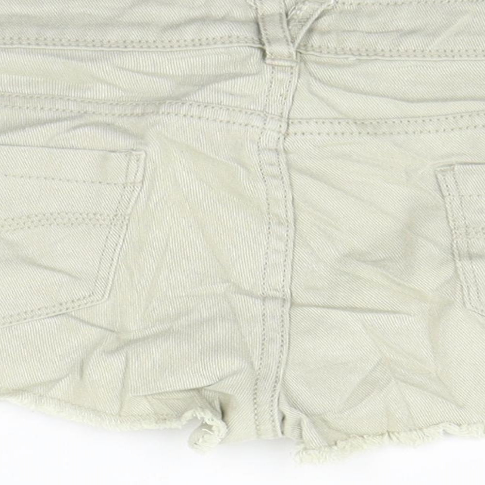 Divided Womens Beige   Cut-Off Shorts Size 6