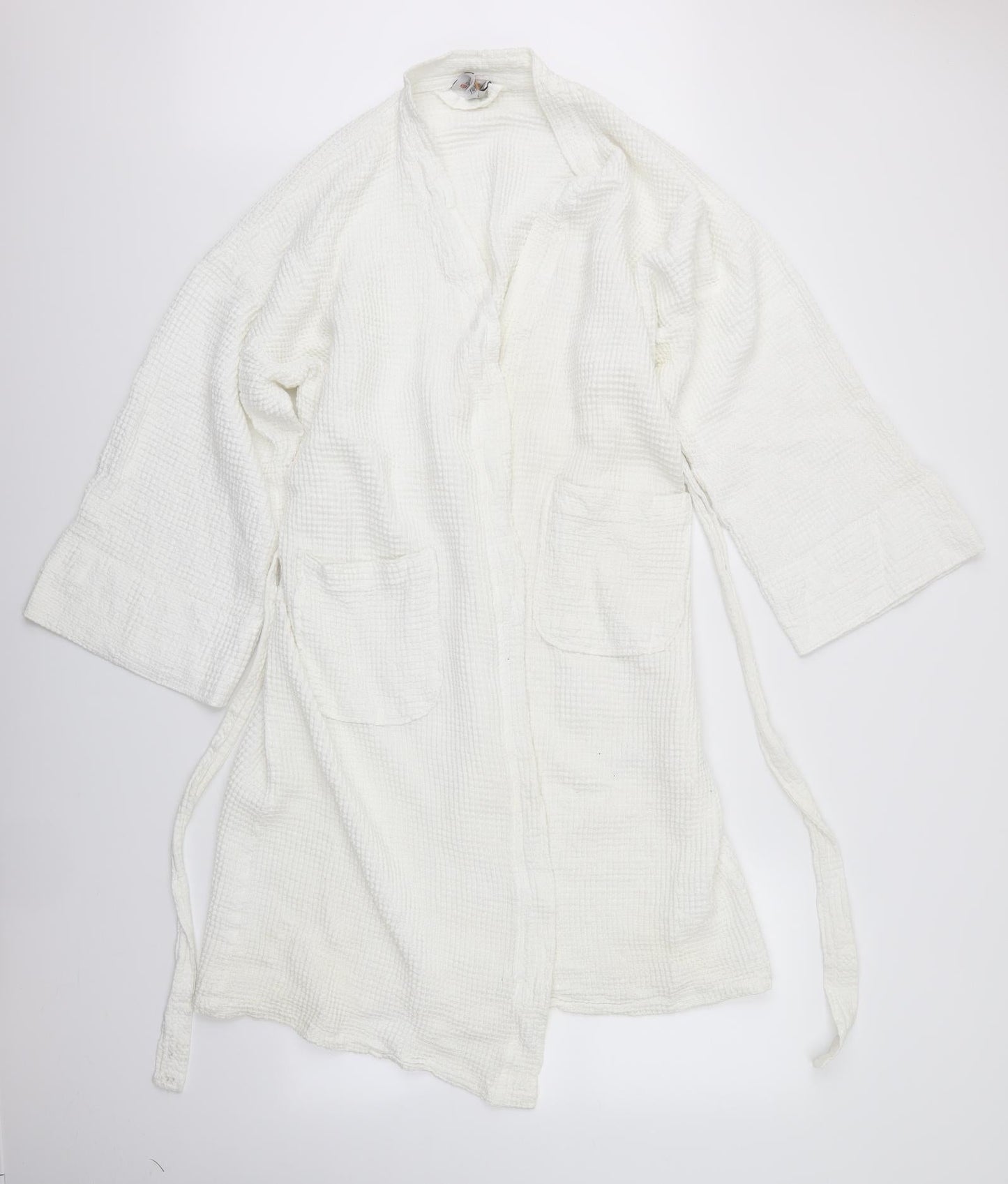 Floringo Womens White Check   Robe