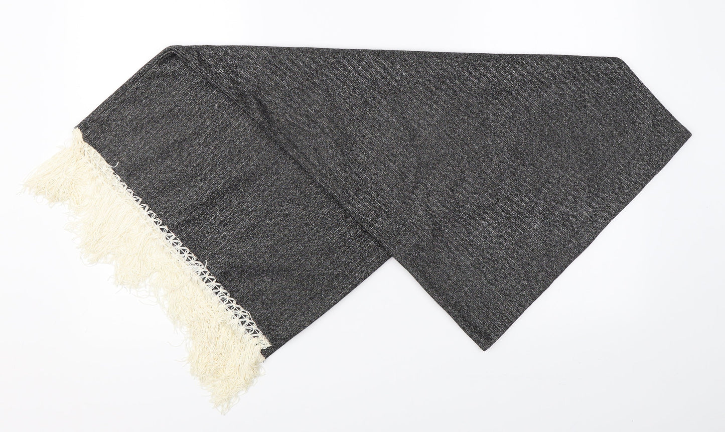Preworn Unisex Grey    Scarf
