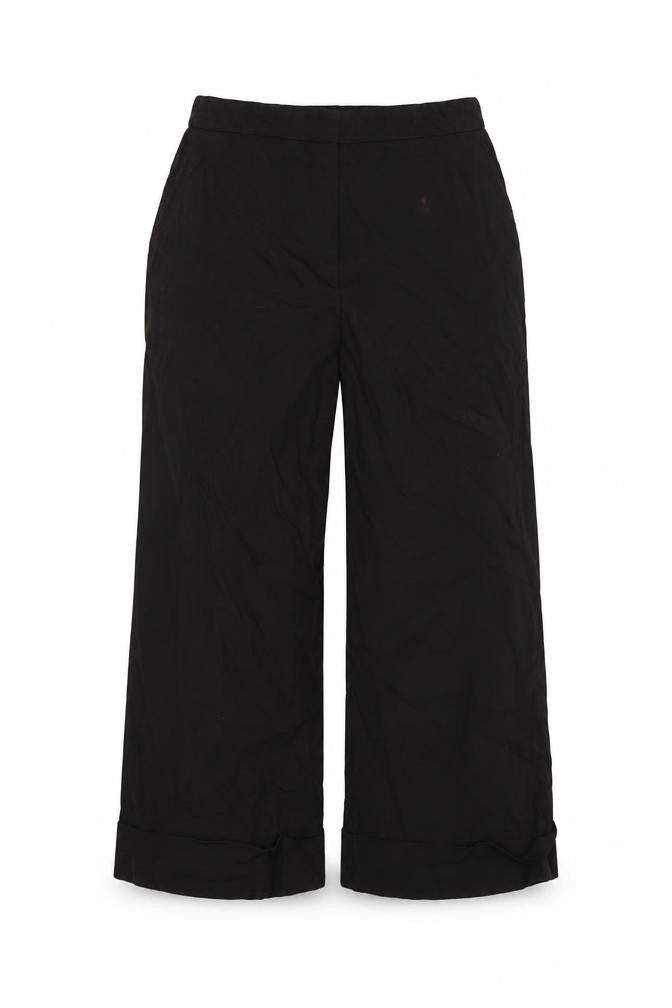 Front view of ASOS women’s black cropped trousers, size UK 6, 23-inch leg