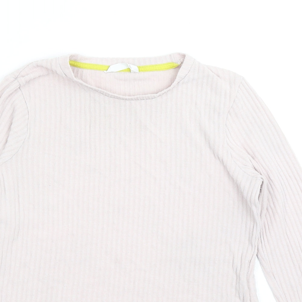 Close-up detail of Marks & Spencer girls’ pink basic t-shirt, size 11-12, years - lettuce edging