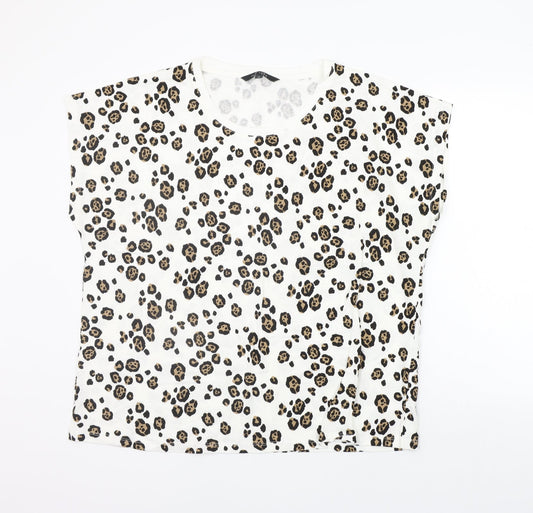 Love Tree Womens White Animal Print  Basic T-Shirt Size 20