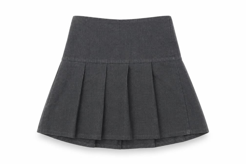 M&S Girls Grey   Pleated Skirt Size 7-8 Years