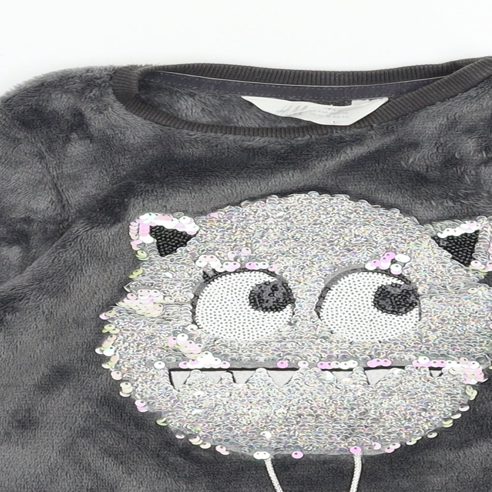 H&M Girls Grey  Fleece Top Pyjama Top Size 5-6 Years