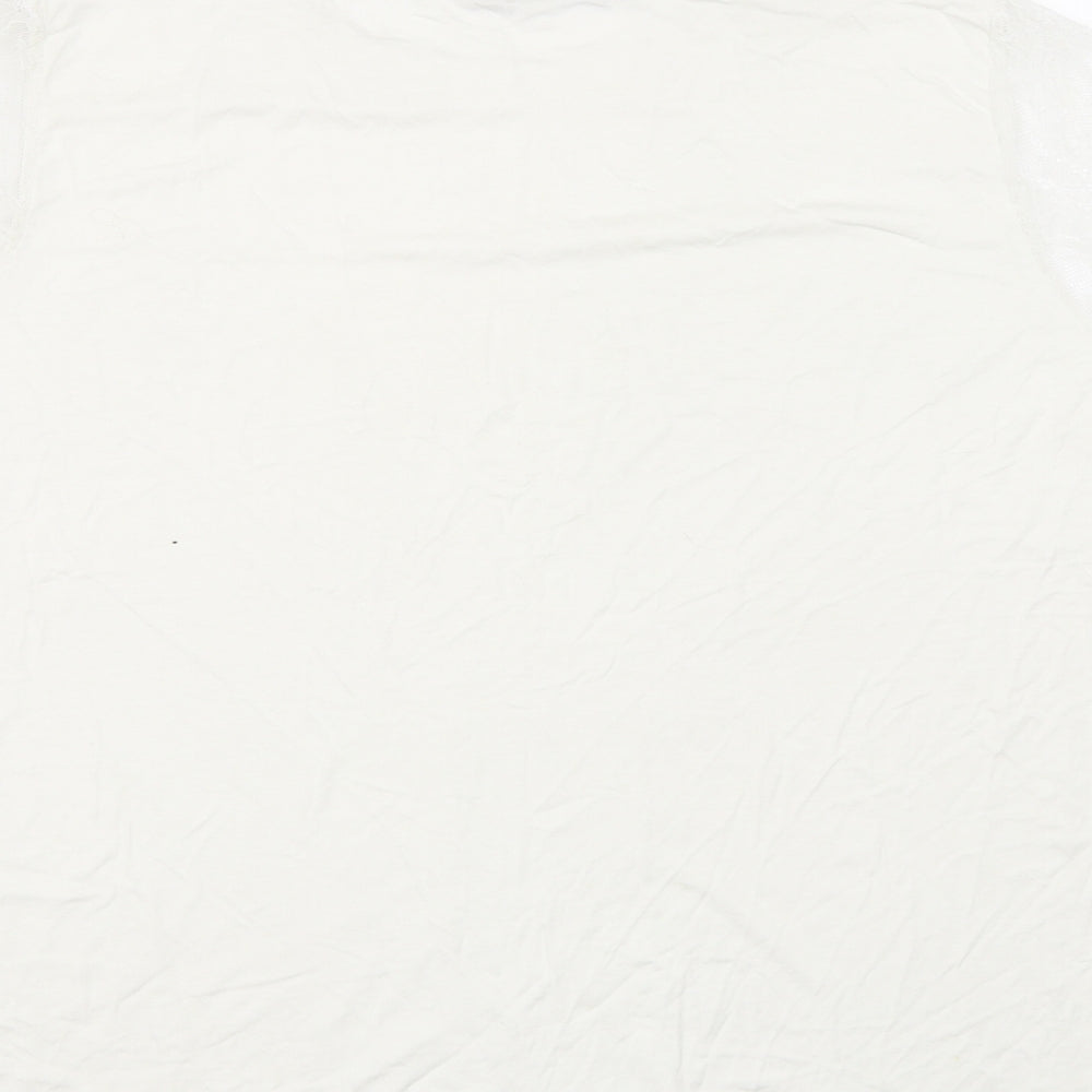 Boohoo Womens White   Basic T-Shirt Size 20