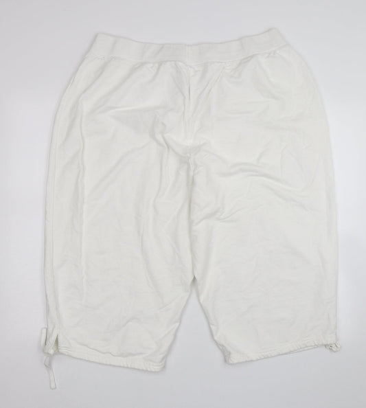 Just My Size Womens White   Sweat Shorts Size 4XL
