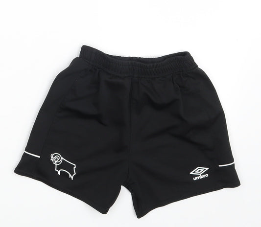 Umbro Boys Black   Sweat Shorts Size 6-7 Years - Waist 16in