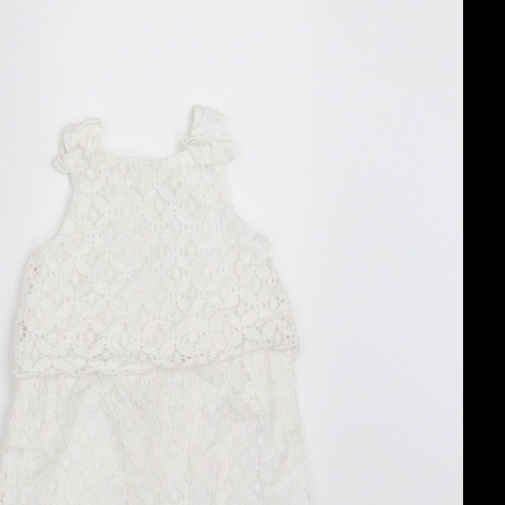 Mini Club Girls White Floral  Romper One-Piece Size 6-9 Months  - crochet detail