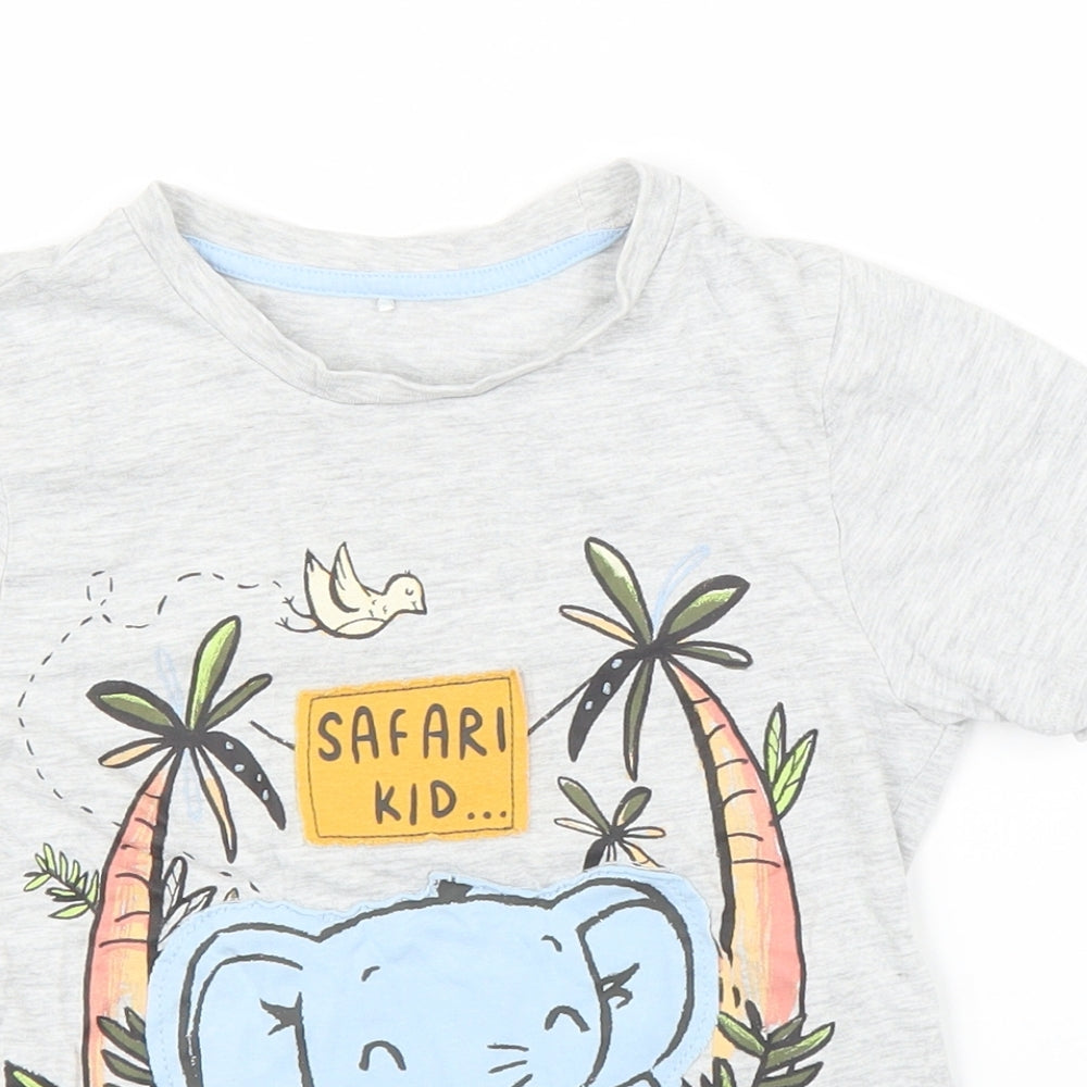 George Boys Grey   Basic T-Shirt Size 6-7 Years