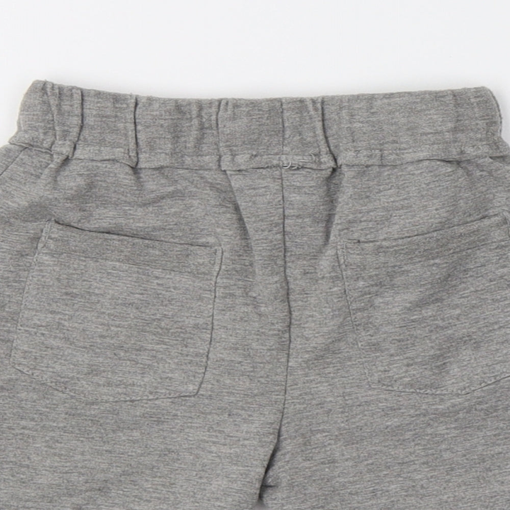 Preworn  Grey     Size 9-12 Months