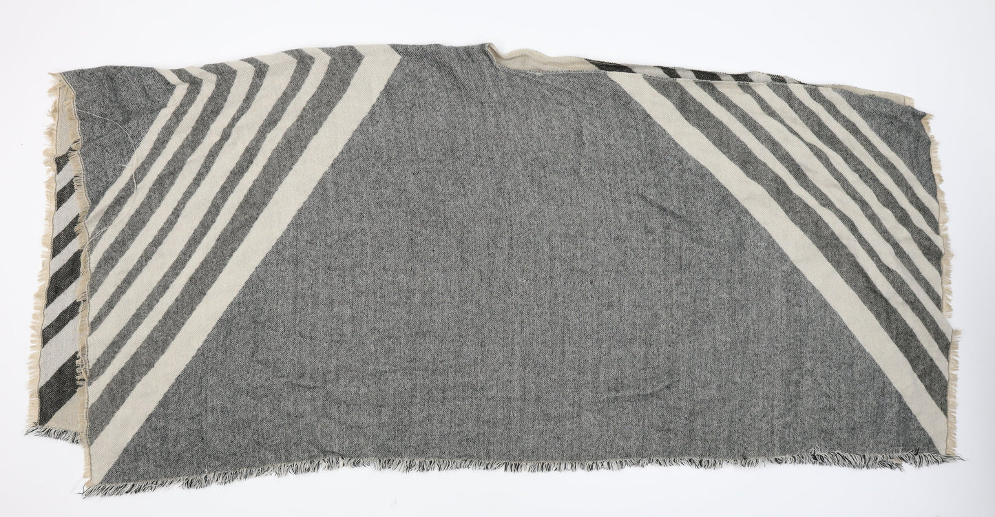 Preworn Womens Grey    Shawl/Wrap