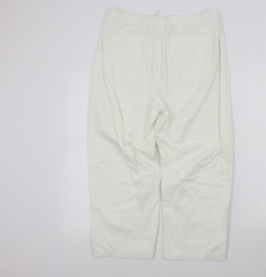 fashion plus Womens White   Trousers  Size 16 L23 in