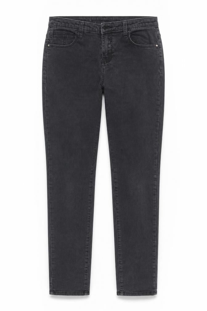 Front view of Denim & Co. women’s black denim straight jeans, size UK 12, 31-inch leg