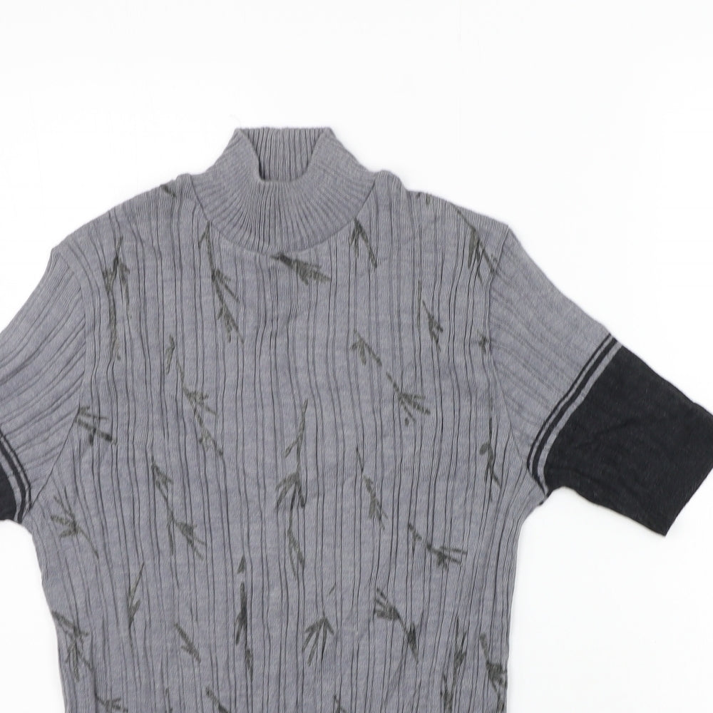 nina varese Womens Grey Geometric  Basic T-Shirt Size M
