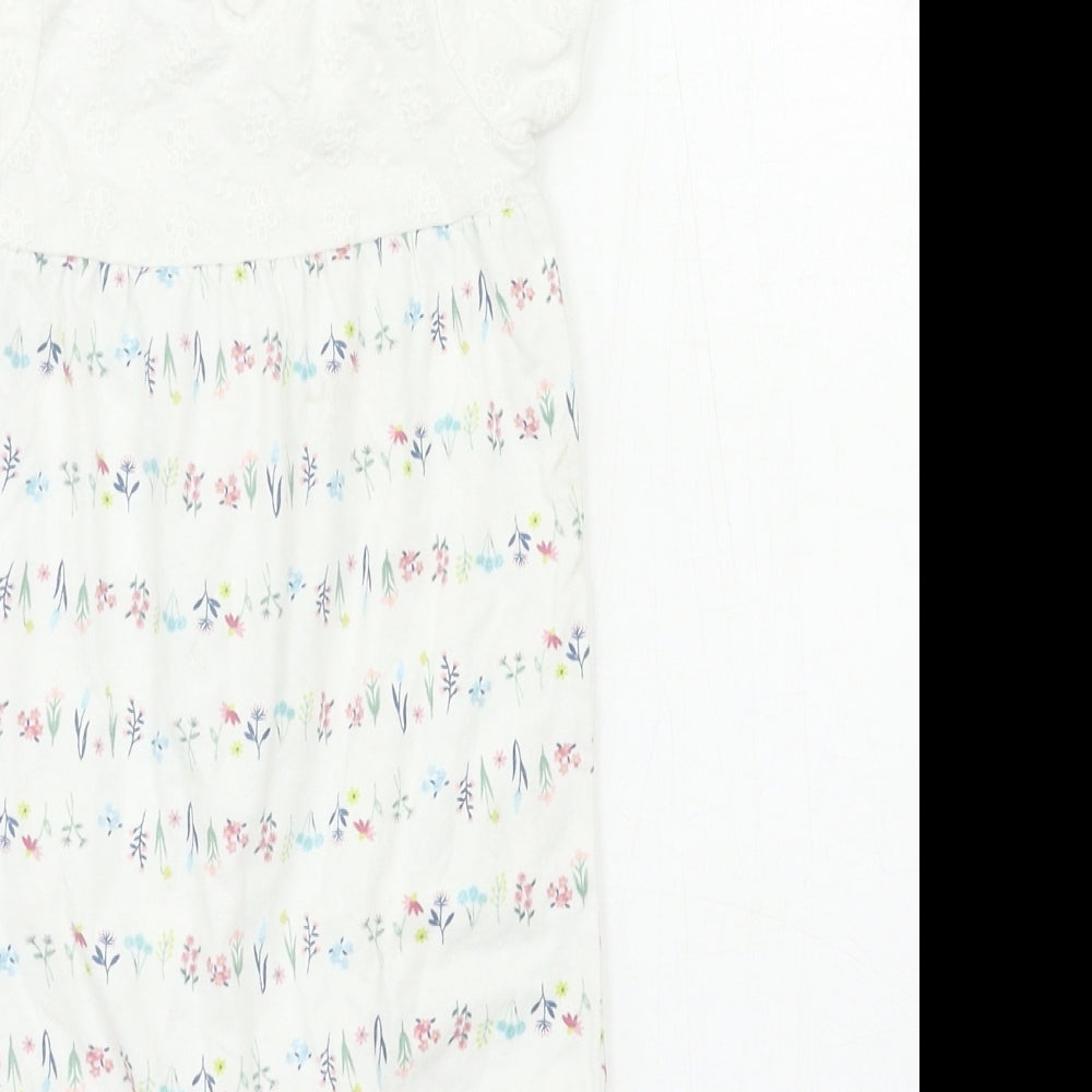 George Baby White Floral  Babygrow One-Piece Size 3-6 Months
