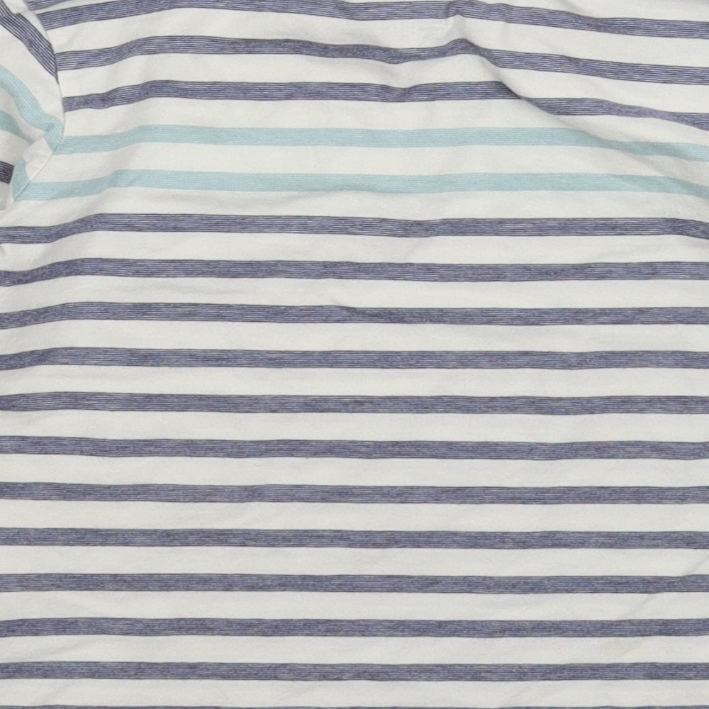 Preworn Girls White Striped  Basic T-Shirt Size 6 Years