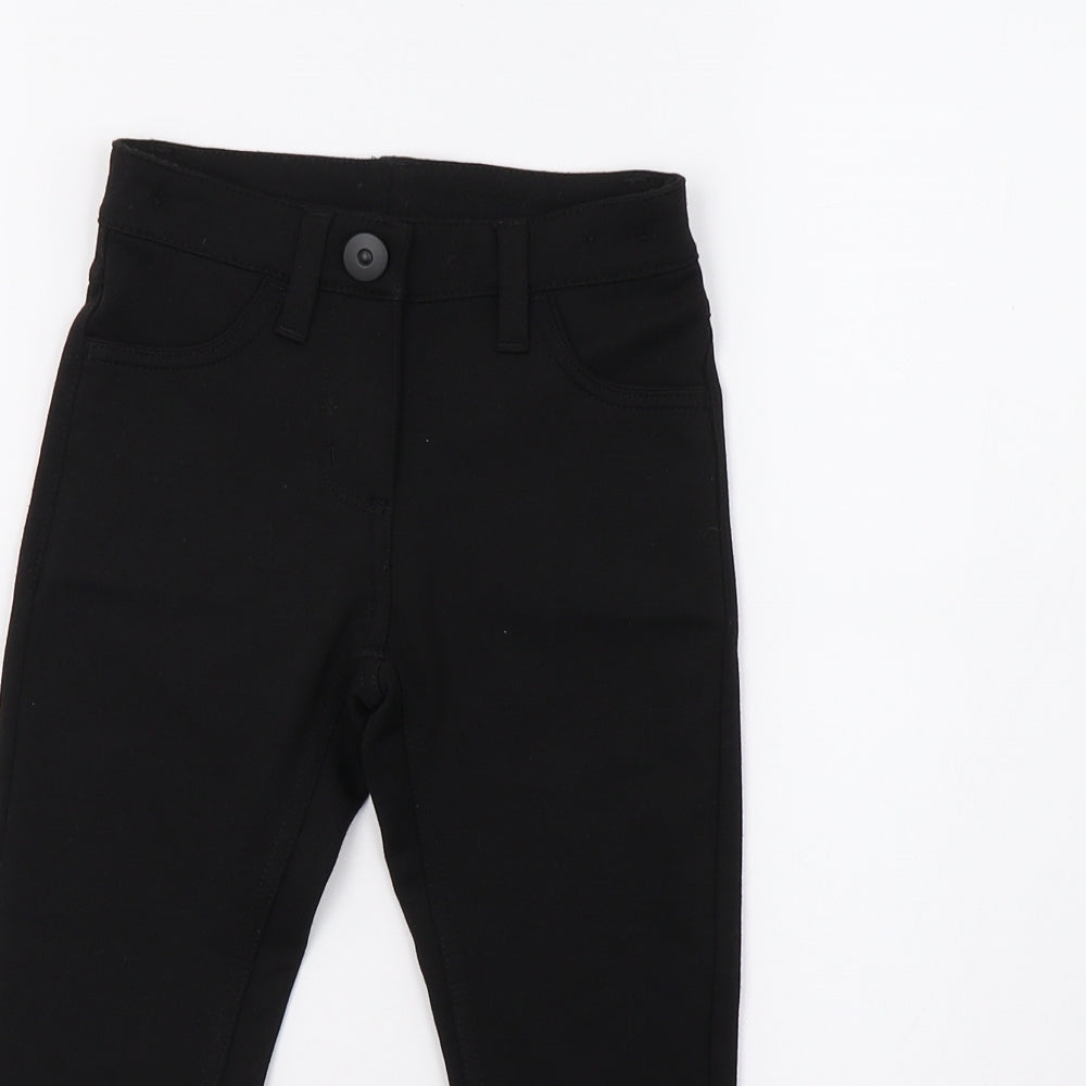 Preworn Girls Black   Pedal Pusher Trousers Size 4-5 Years
