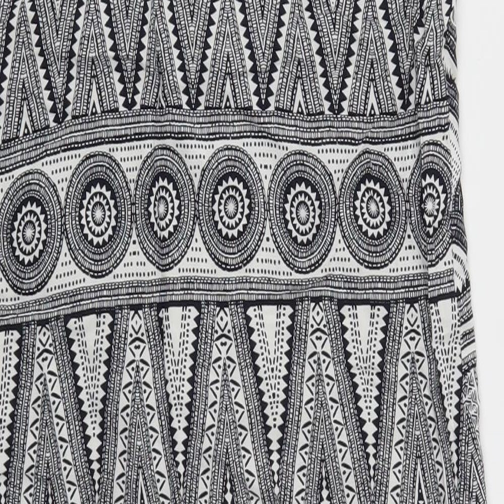 H&M Womens Black Geometric  Fit & Flare  Size 4