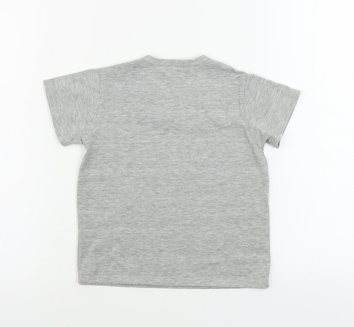 Preworn  Boys Grey   Basic T-Shirt Size M