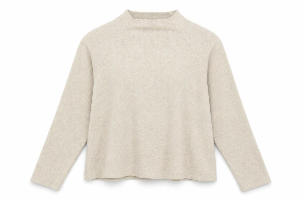 H&M Womens Ivory   Pullover Jumper Size M