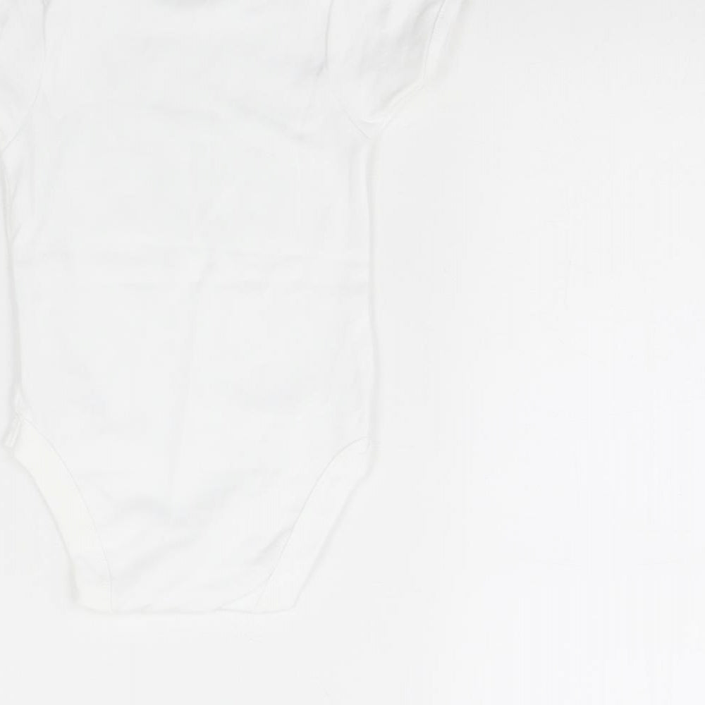 George Baby White   Babygrow One-Piece Size 12 Months