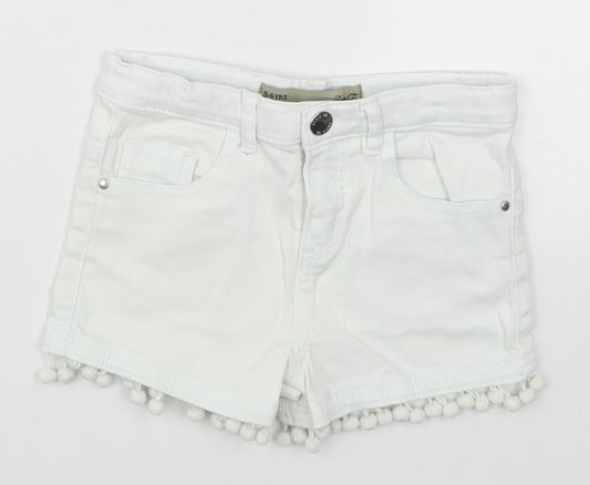 Denim Co Girls White  Denim Cut-Off Shorts Size 5-6 Years - Pom Pom