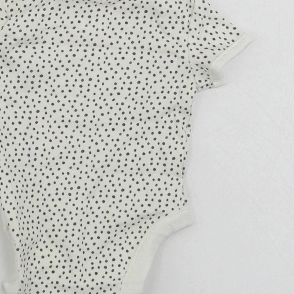 George  Baby White Polka Dot  Babygrow One-Piece Size 0-3 Months