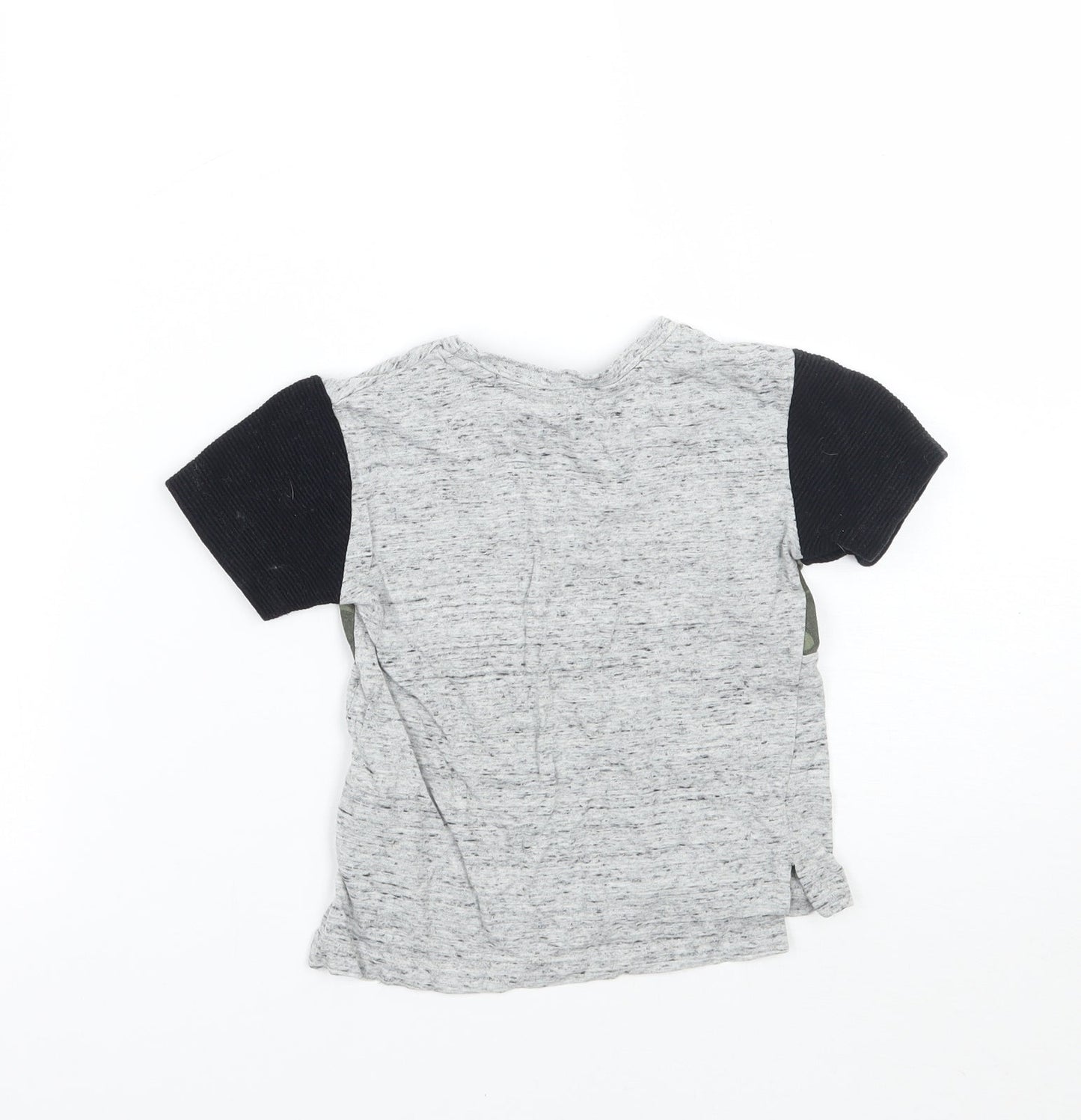 Primark Boys Grey   Basic T-Shirt Size 12 Months