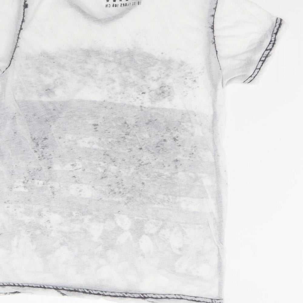 Pimark Boys White   Basic T-Shirt Size 10-11 Years