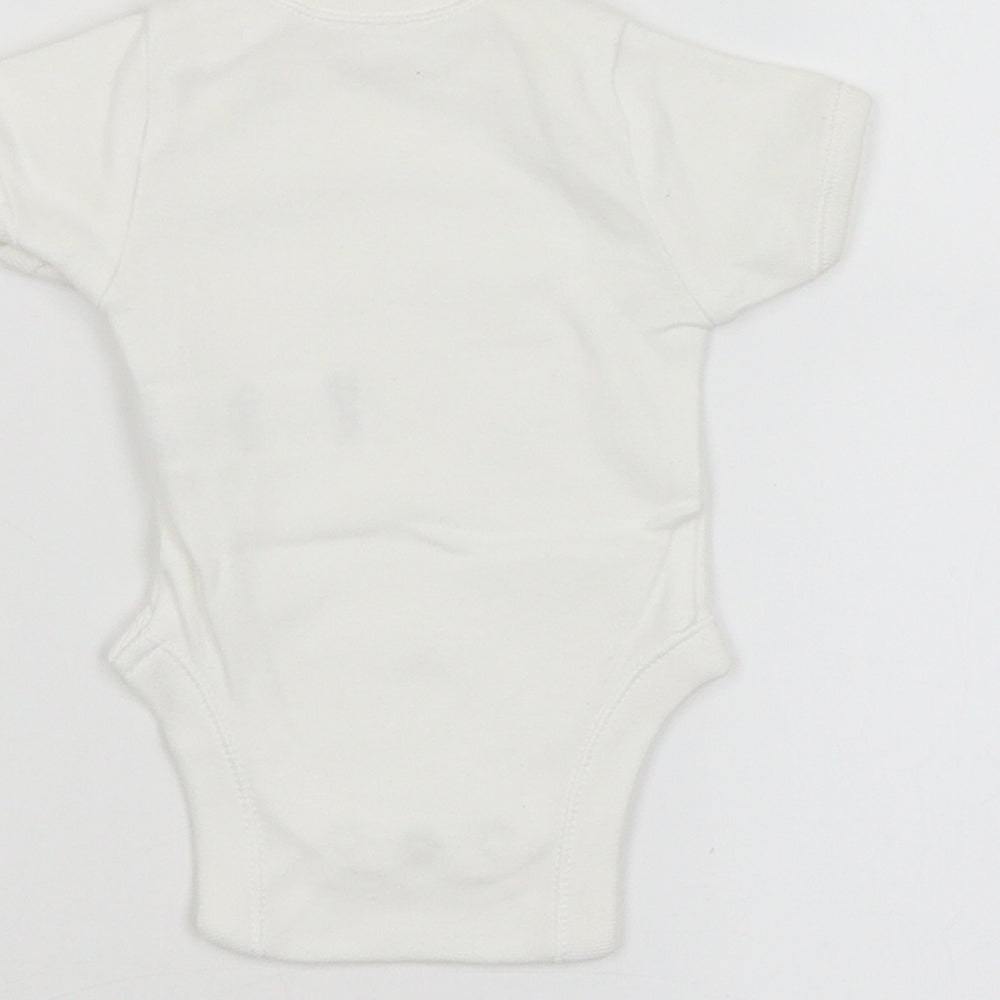 F&F Baby White   Babygrow One-Piece Size 0-3 Months