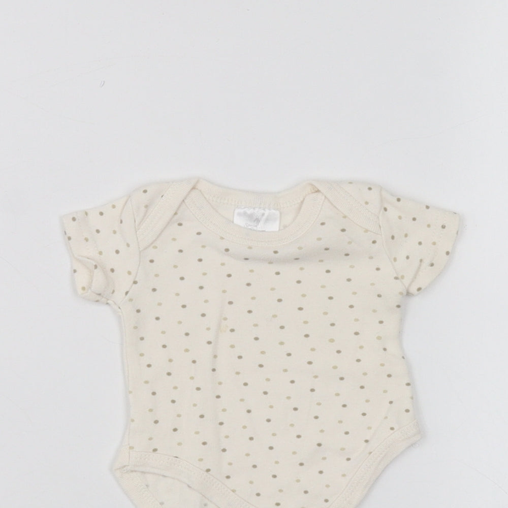 Preworn Baby White   Babygrow One-Piece Size 0-3 Months