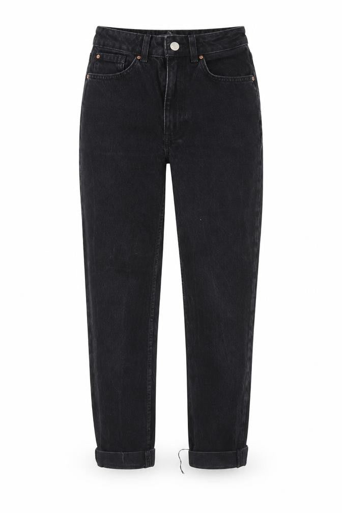 Front view of Denim & Co. women’s black denim straight jeans, size UK 8, 28-inch leg