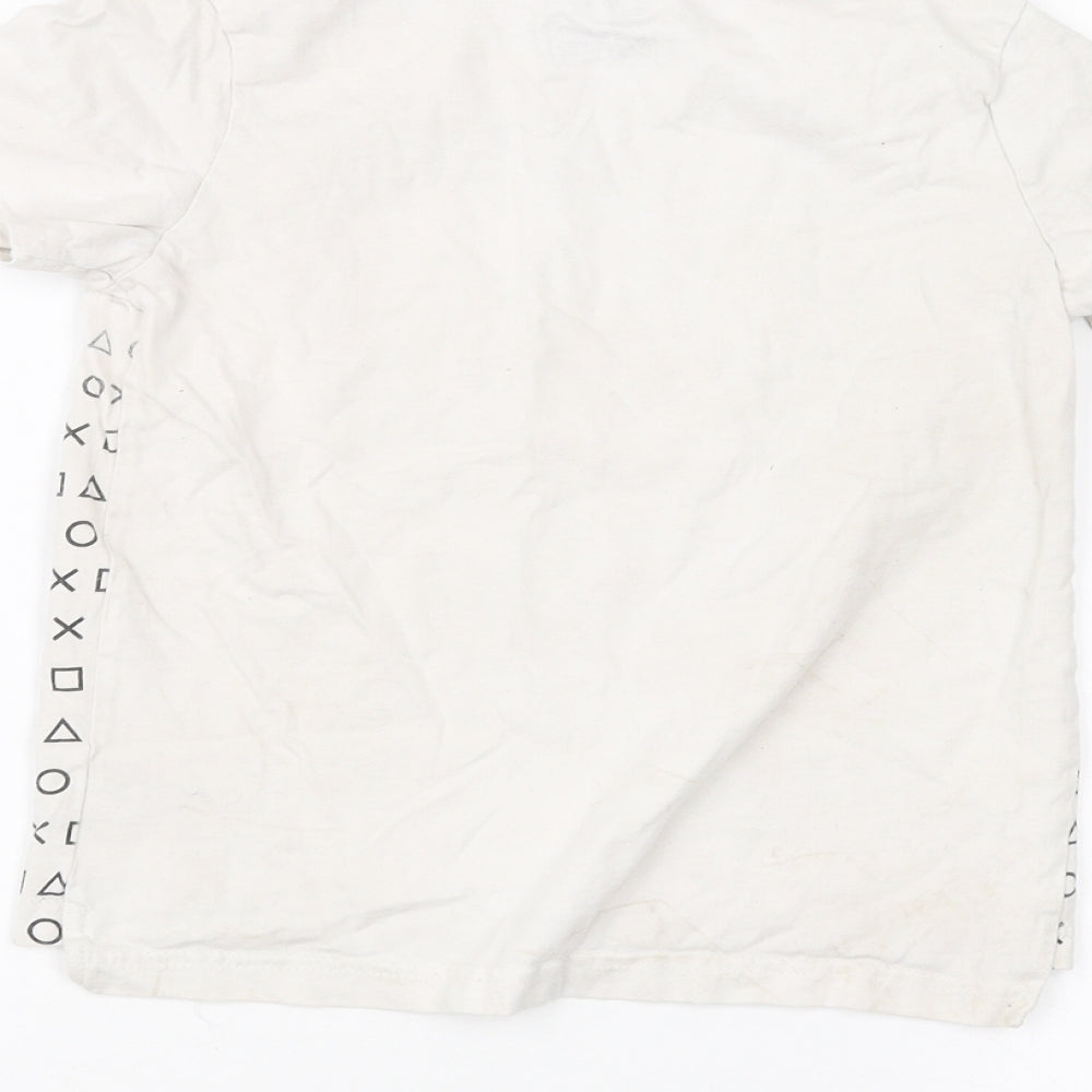 Fashion Boys White   Basic T-Shirt Size 6-7 Years  - PlayStation