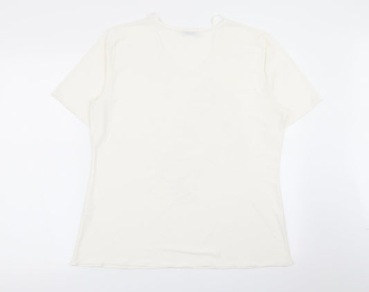 Mega Design Womens Ivory Floral  Basic T-Shirt Size M  - Size M/L
