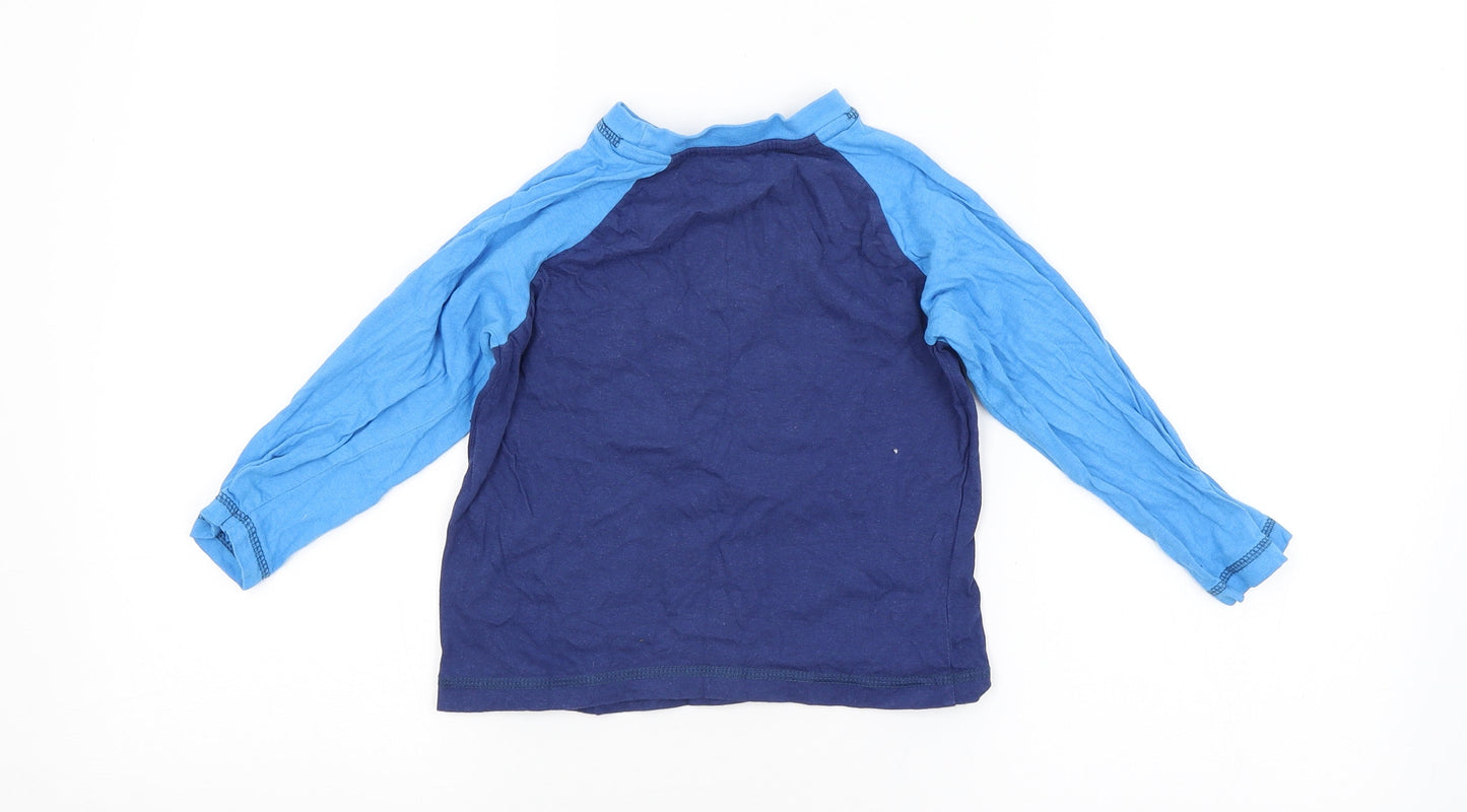 Preworn Boys Blue Chevron   Pyjama Top Size 3-4 Years