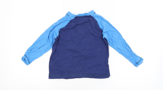 Preworn Boys Blue Chevron   Pyjama Top Size 3-4 Years
