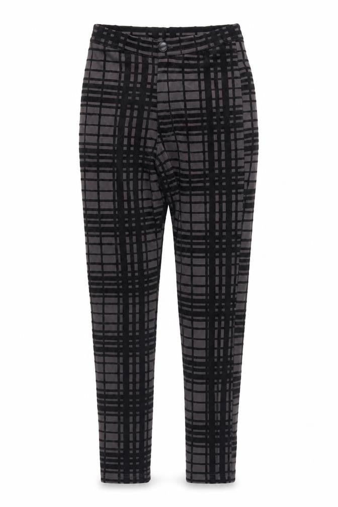 Front view of ASOS women’s black trousers, size UK 6, 29-inch leg
