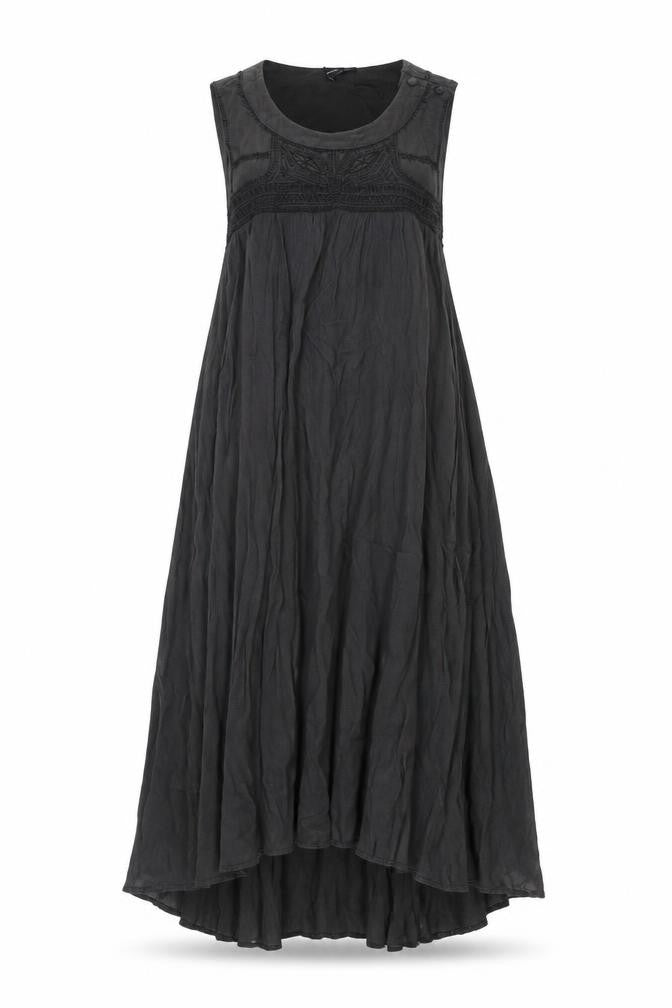 Front view of ASOS women’s green a-line, size UK 8