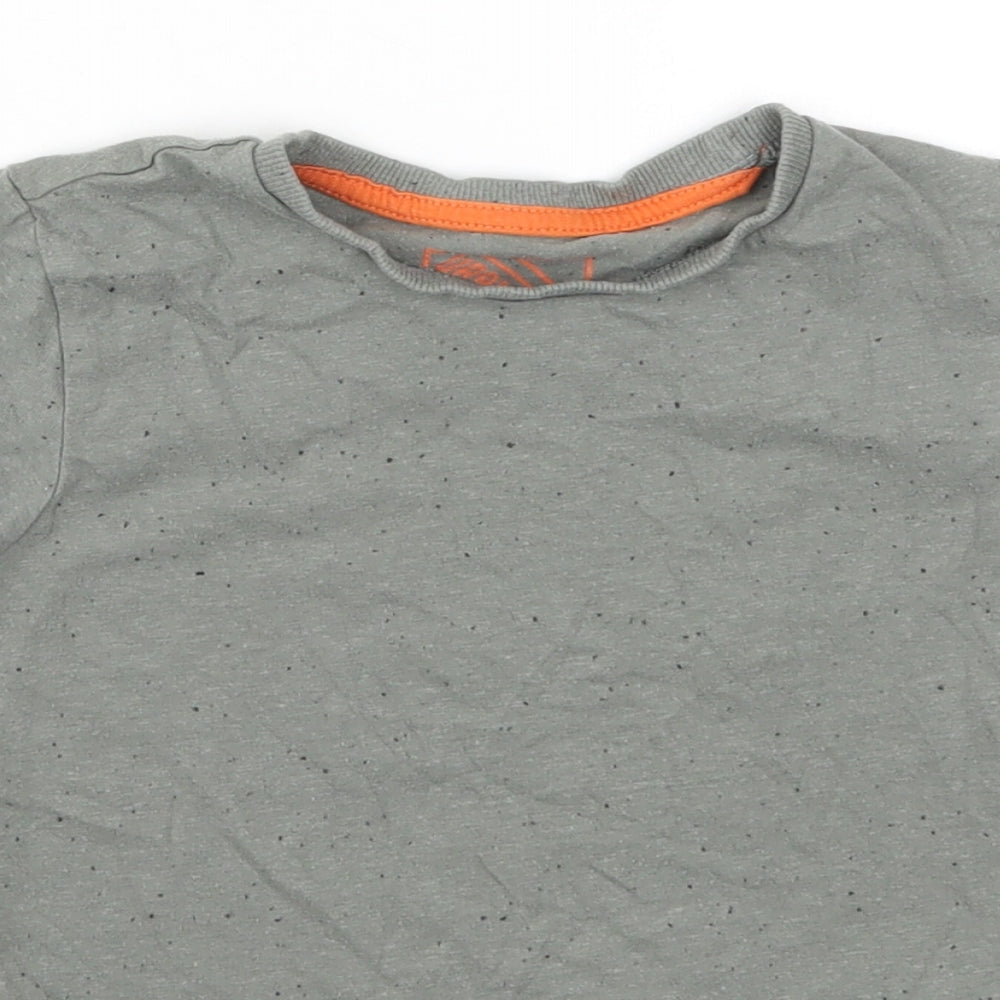 Matalan Boys Grey   Basic T-Shirt Size 7 Years