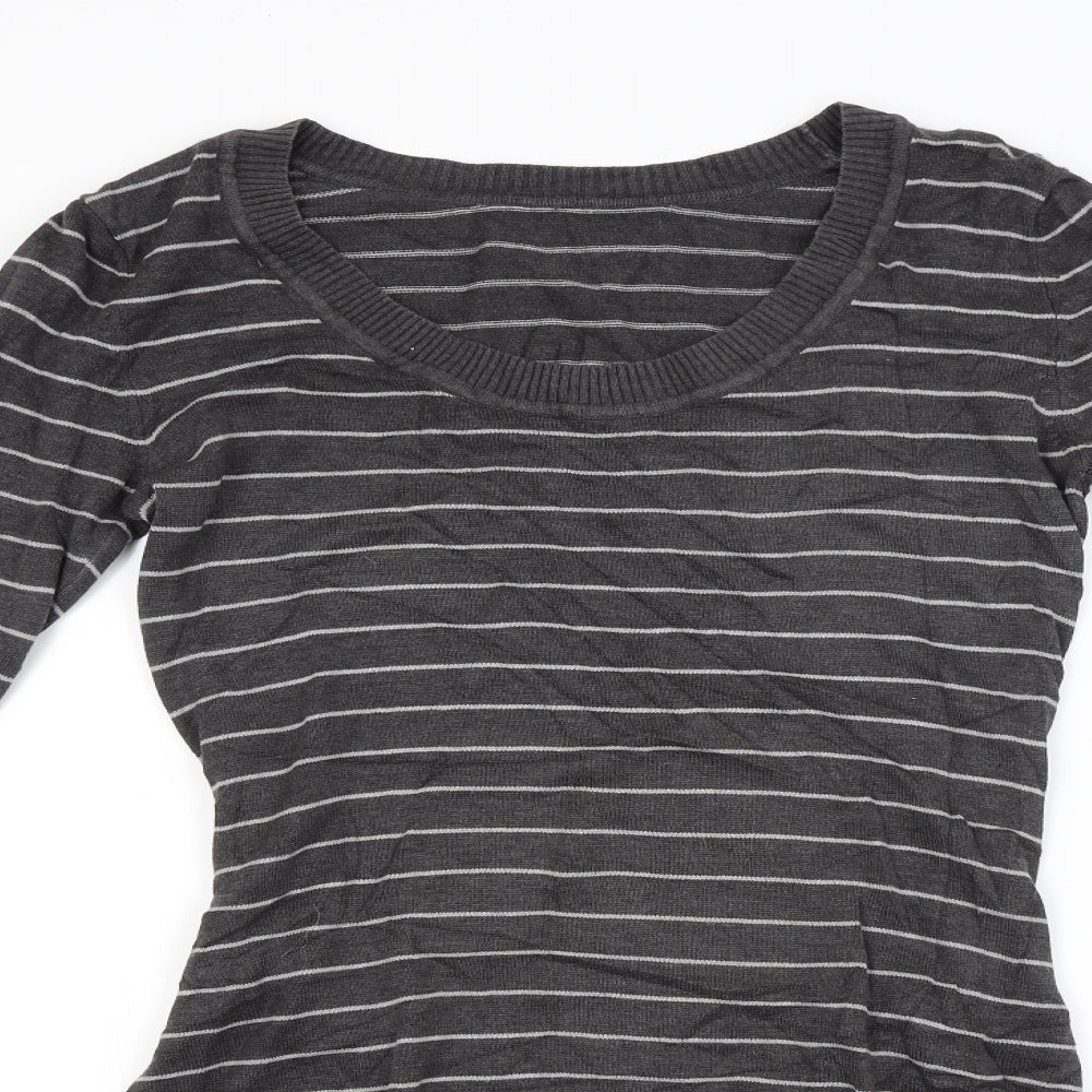 Preworn Womens Grey Striped  Pullover Jumper