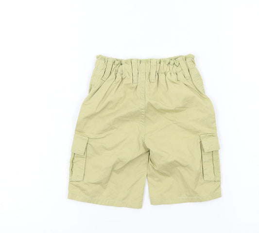 Preworn Boys Brown Colourblock  Bermuda Shorts Size 2 Years