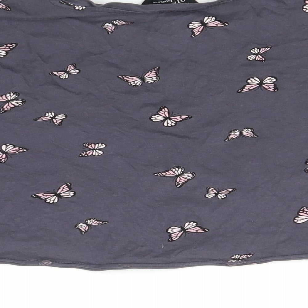 New Look Girls Grey   Basic T-Shirt Size 10-11 Years  - Butterfly print - cropped