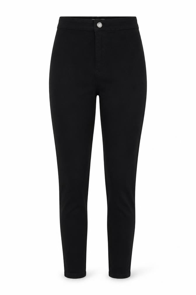 Front view of Denim & Co. women’s black denim skinny jeans, size UK 6, 26-inch leg