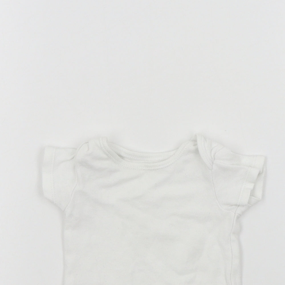 TU Baby White   Babygrow One-Piece Size 0-3 Months